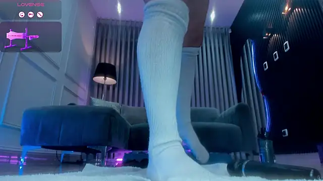 Anna parkker  online show from 02-26-25, 02:14