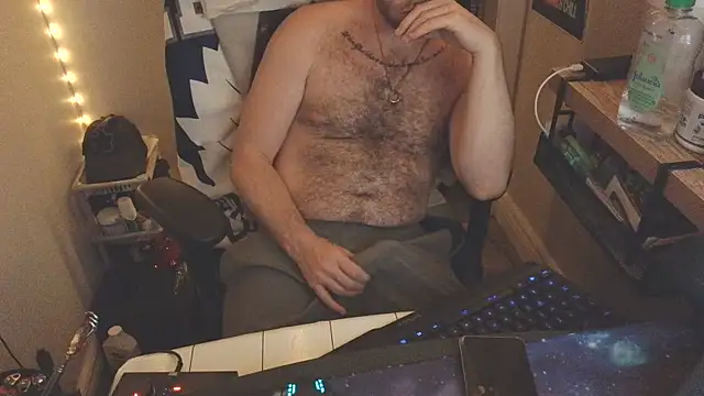 GeneralXMillyX online show from 04-24-26, 05:43