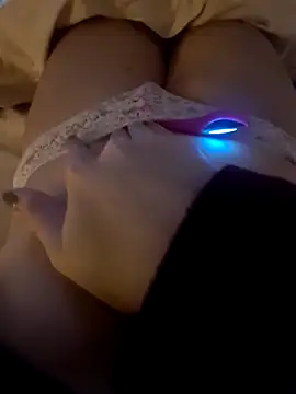 Mary anes online show from 10-28-25, 12:36