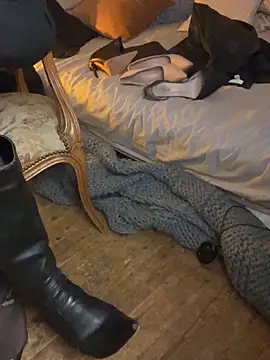 alexheels boots online show from 02-20-25, 04:50