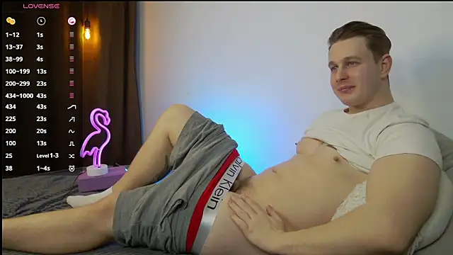 Snapshot of charlie_smiley chatting on 03-01-25, 05:20 charlie smiley online show from 03-01-25, 05:20