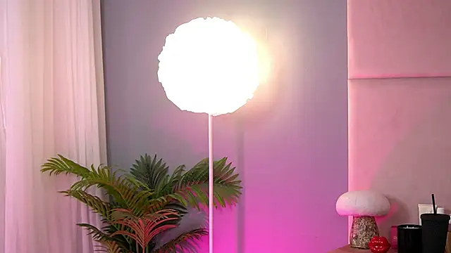 AlmaLuv online show from 02-19-26, 04:41