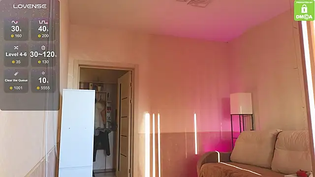 Katy perry  online show from 11-16-25, 03:56