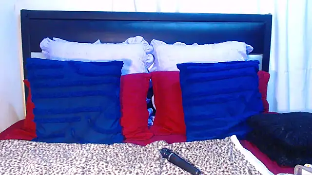 DARKBUSTY030 online show from 04-24-26, 09:23