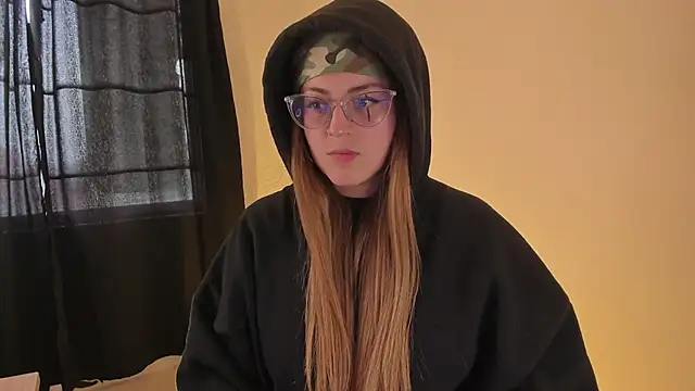 tekila   online show from 03-07-25, 08:44