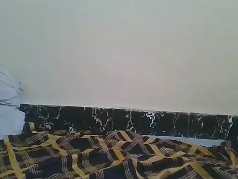 Temptingqueen online show from 06-17-26, 07:44