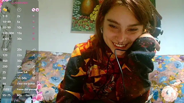 Sophie Bell online show from 12-26-24, 04:36