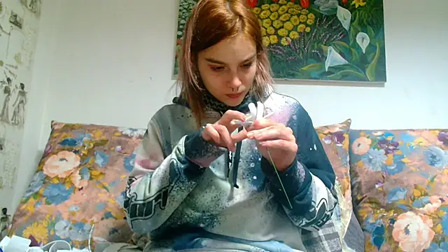 Sophie Bell online show from 12-27-24, 07:46