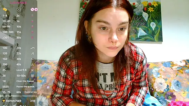 Sophie Bell online show from 02-07-25, 06:02