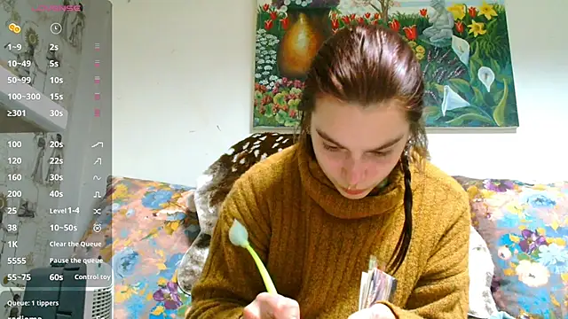 Sophie Bell online show from 03-05-25, 09:04