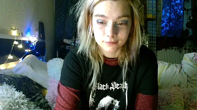 Sophie Bell online show from 04-29-26, 05:30