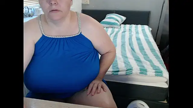 Sweetboobs online show from 10-14-25, 07:42