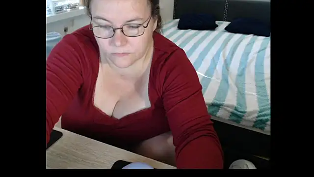 Sweetboobs online show from 06-28-26, 07:25