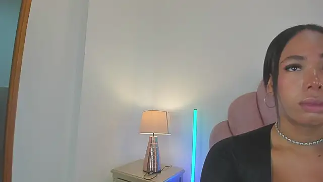 Nicole Paradise online show from 03-30-26, 12:50