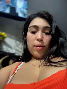 emma  cute   online show from 04-19-26, 11:09