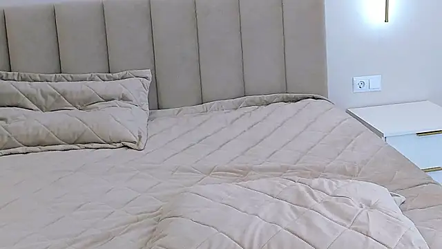 lulu wolf online show from 02-18-26, 03:24