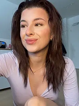 Mia-Minou online show from 02-18-26, 02:24