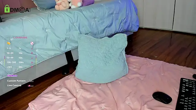 mia nevaeh online show from 06-14-26, 02:24