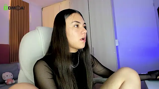 mia nevaeh online show from 06-19-26, 08:45
