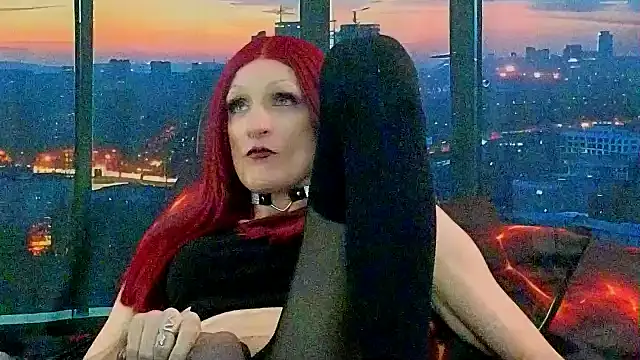 LuvNuk online show from 05-27-26, 05:59