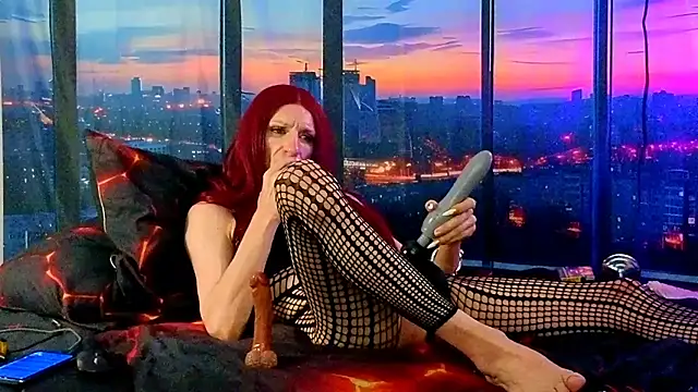 LuvNuk online show from 06-26-26, 07:07
