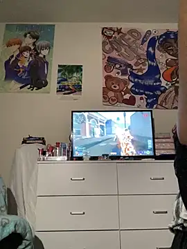 Snapshot of KimiAqua chatting on 01-09-25, 04:28 KimiAqua online show from 01-09-25, 04:28