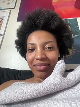 Snapshot of KimiAqua chatting on 03-16-25, 08:21 KimiAqua online show from 03-16-25, 08:21