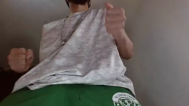 Snapshot of badanyboy chatting on 10-23-25, 10:36 badanyboy online show from 10-23-25, 10:36