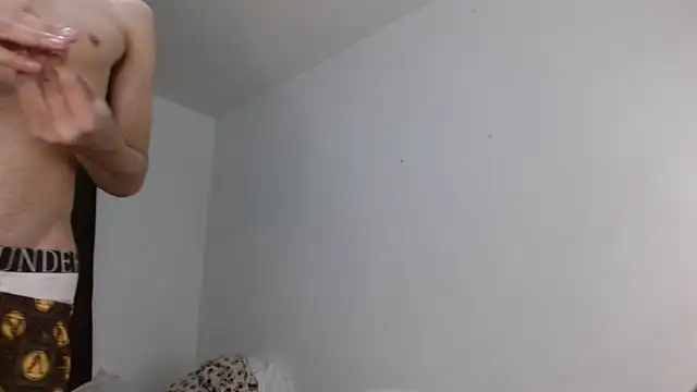 Snapshot of badanyboy chatting on 11-07-25, 02:33 badanyboy online show from 11-07-25, 02:33