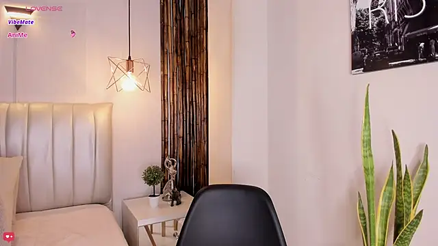 Zuzu sweet online show from 02-18-26, 06:59