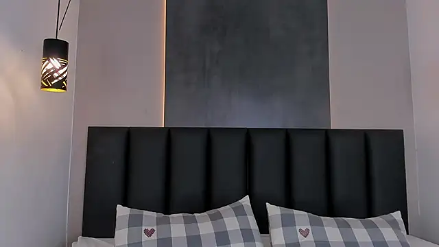 AmyPalmmer online show from 11-06-25, 11:44