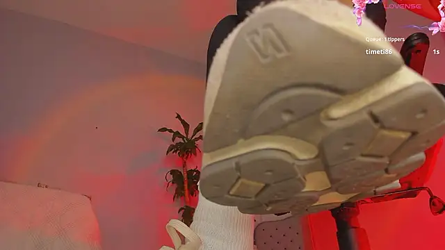 charlotte  grey online show from 03-21-26, 02:42