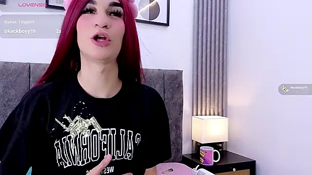 Mia thompson 19 online show from 04-20-26, 08:21