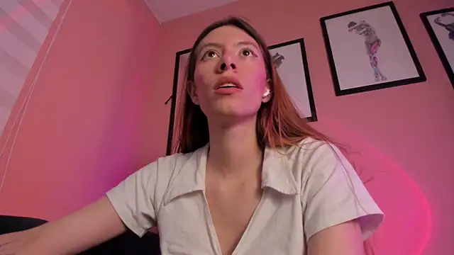 Snapshot of SensualJane2 chatting on 05-10-26, 05:56 SensualJane2 online show from 05-10-26, 05:56