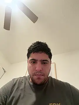 elwhite1996 online show from 12-15-25, 01:43