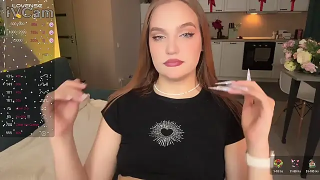 CarolineLovers online show from 02-02-25, 09:02