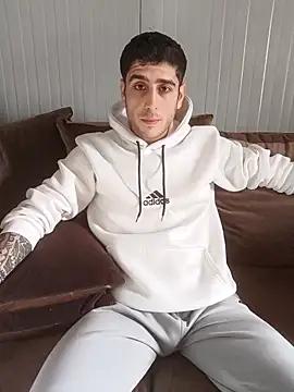 arenn1997 online show from 02-10-26, 12:20