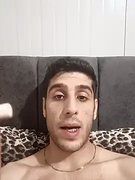 arenn1997 online show from 04-09-26, 12:21