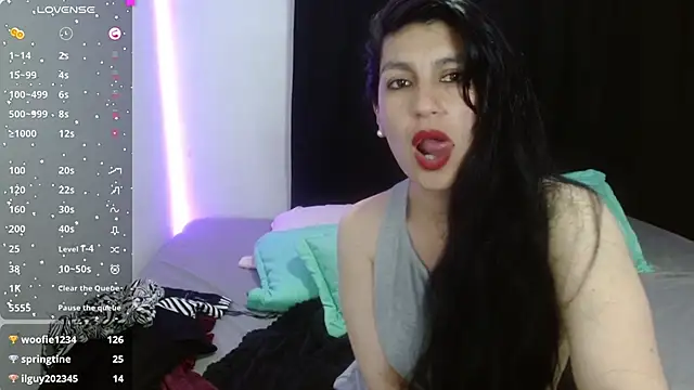 cristina connor online show from 12-19-24, 02:45