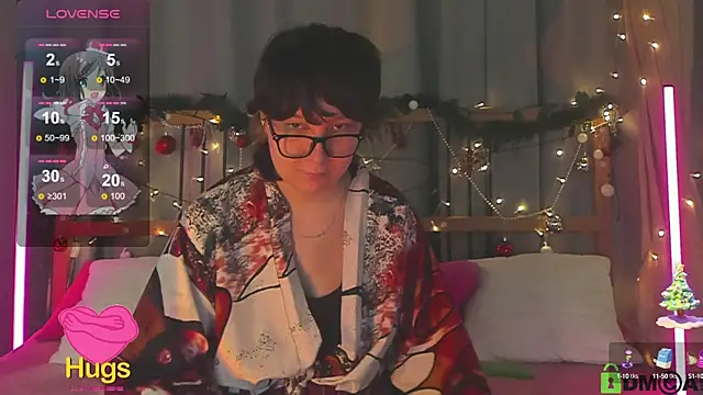 Snapshot of dreamgirllovee chatting on 12-30-24, 04:42 dreamgirllovee online show from 12-30-24, 04:42