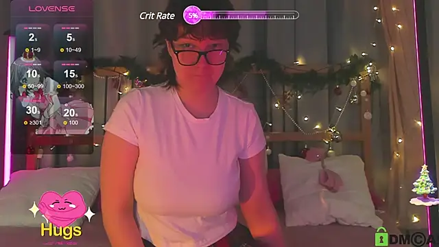 Snapshot of dreamgirllovee chatting on 01-10-25, 01:32 dreamgirllovee online show from 01-10-25, 01:32