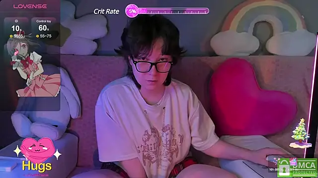 Snapshot of dreamgirllovee chatting on 01-22-25, 01:31 dreamgirllovee online show from 01-22-25, 01:31