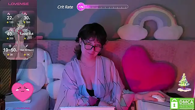 Snapshot of dreamgirllovee chatting on 01-26-25, 05:02 dreamgirllovee online show from 01-26-25, 05:02