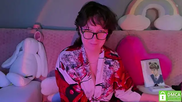 Snapshot of dreamgirllovee chatting on 02-04-25, 02:07 dreamgirllovee online show from 02-04-25, 02:07