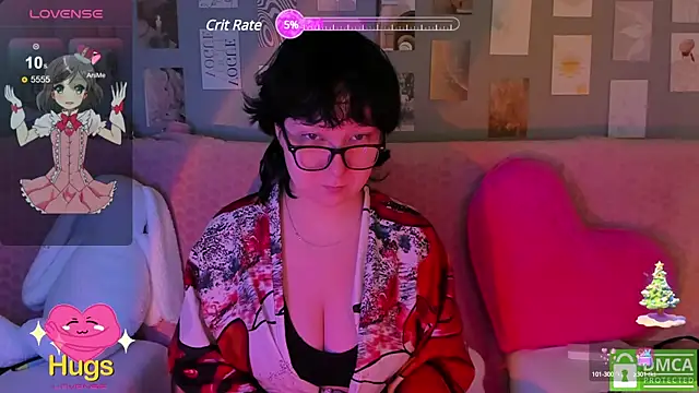 Snapshot of dreamgirllovee chatting on 02-16-25, 12:30 dreamgirllovee online show from 02-16-25, 12:30