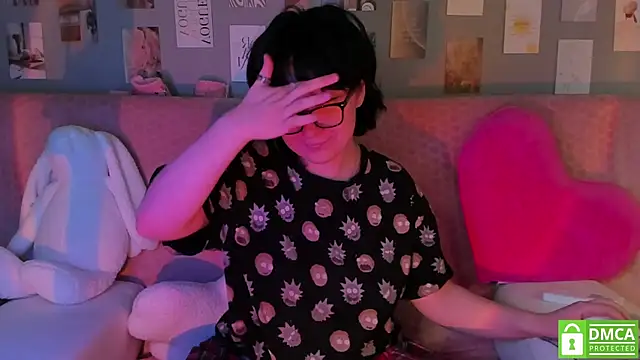 Snapshot of dreamgirllovee chatting on 02-28-25, 03:04 dreamgirllovee online show from 02-28-25, 03:04