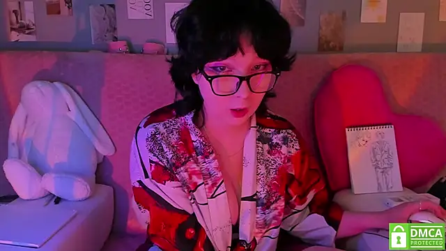 Snapshot of dreamgirllovee chatting on 03-16-25, 04:09 dreamgirllovee online show from 03-16-25, 04:09