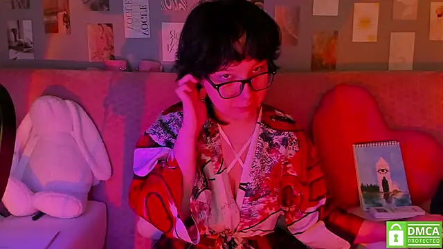 Snapshot of dreamgirllovee chatting on 03-20-25, 01:57 dreamgirllovee online show from 03-20-25, 01:57