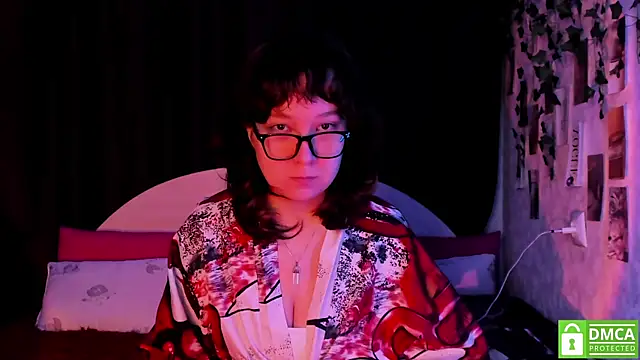 Snapshot of dreamgirllovee chatting on 10-09-25, 10:41 dreamgirllovee online show from 10-09-25, 10:41