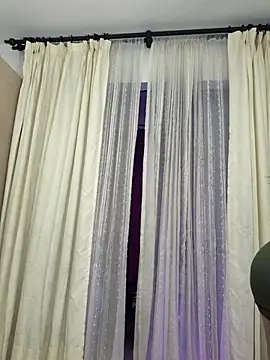 viollett 28 online show from 04-23-26, 11:29